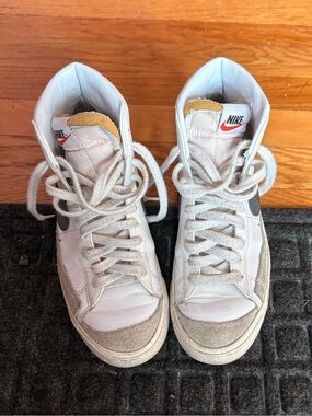 Nike White and Gray High-Top Sneakers with Orange Tongue Tab